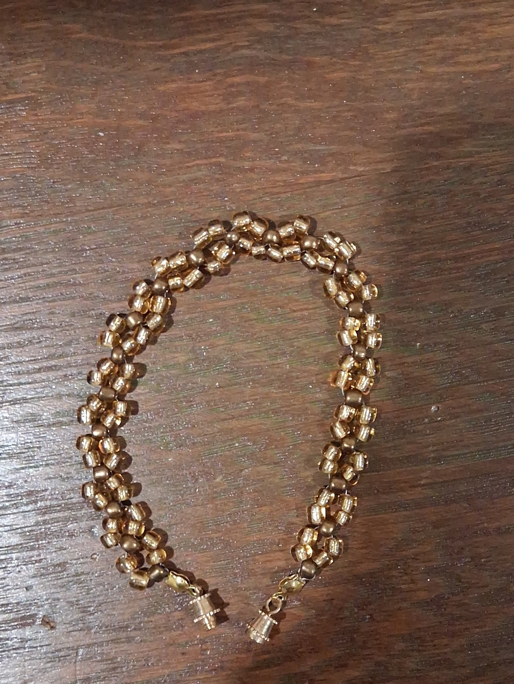 Gold AmberBeaded Bracelet Screw Closure